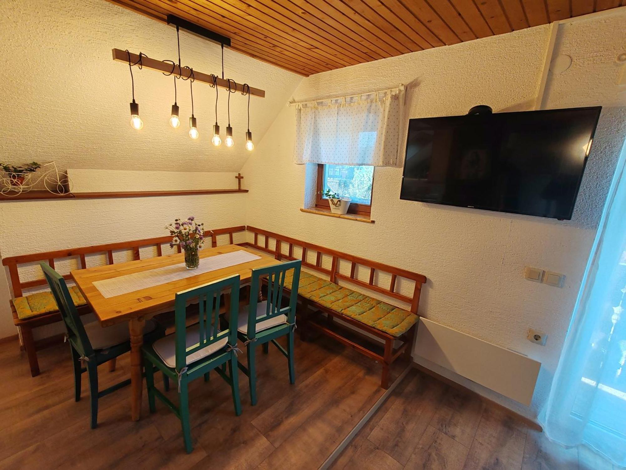 Apartment Ursa Major Preddvor Eksteriør billede